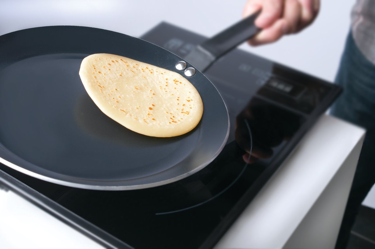 Padella per pancake sul fornello