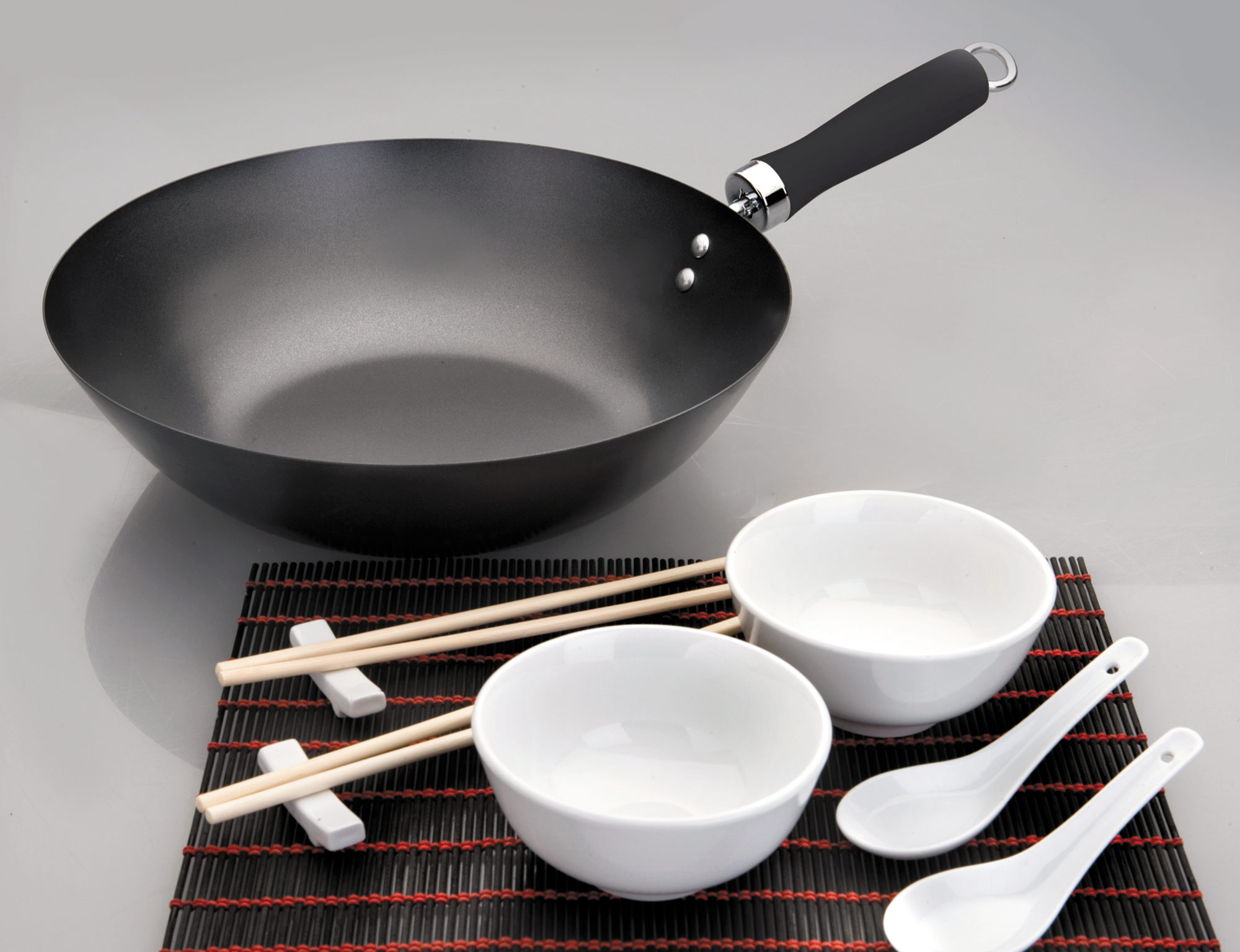 Padella wok in alluminio