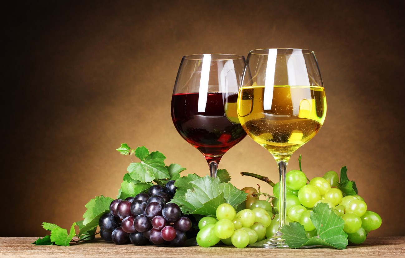 vino nei bicchieri