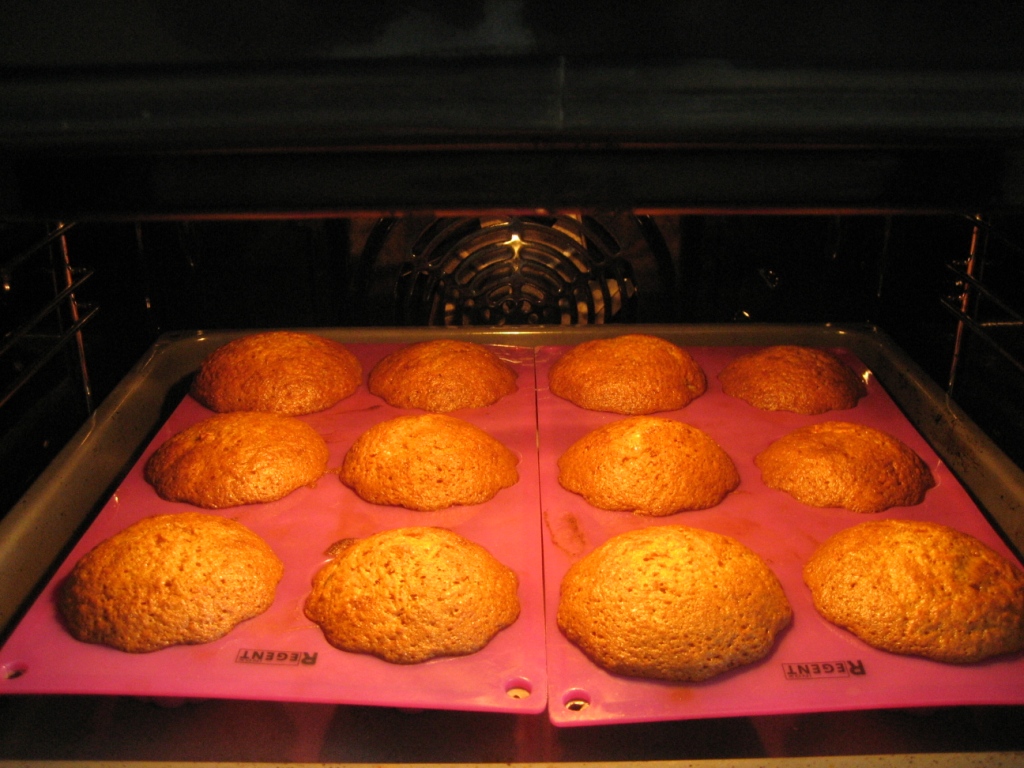 cottura in stampo in silicone in forno