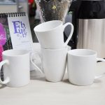 tazze in ceramica con foto decorative
