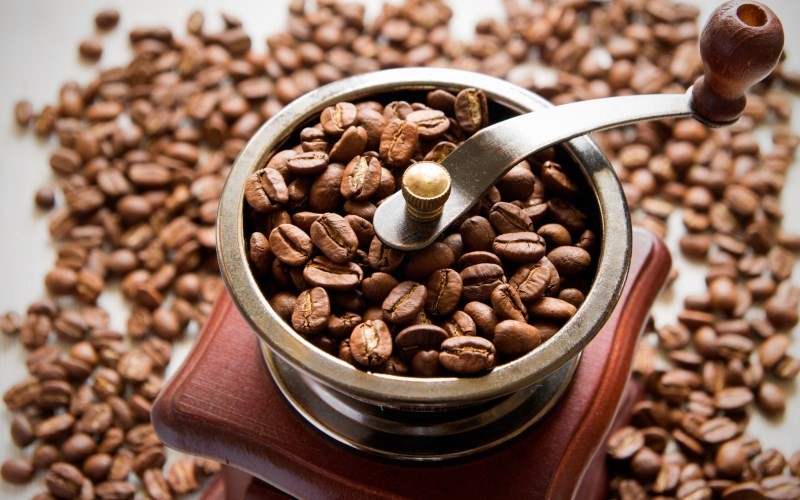 macinacaffè con caffè