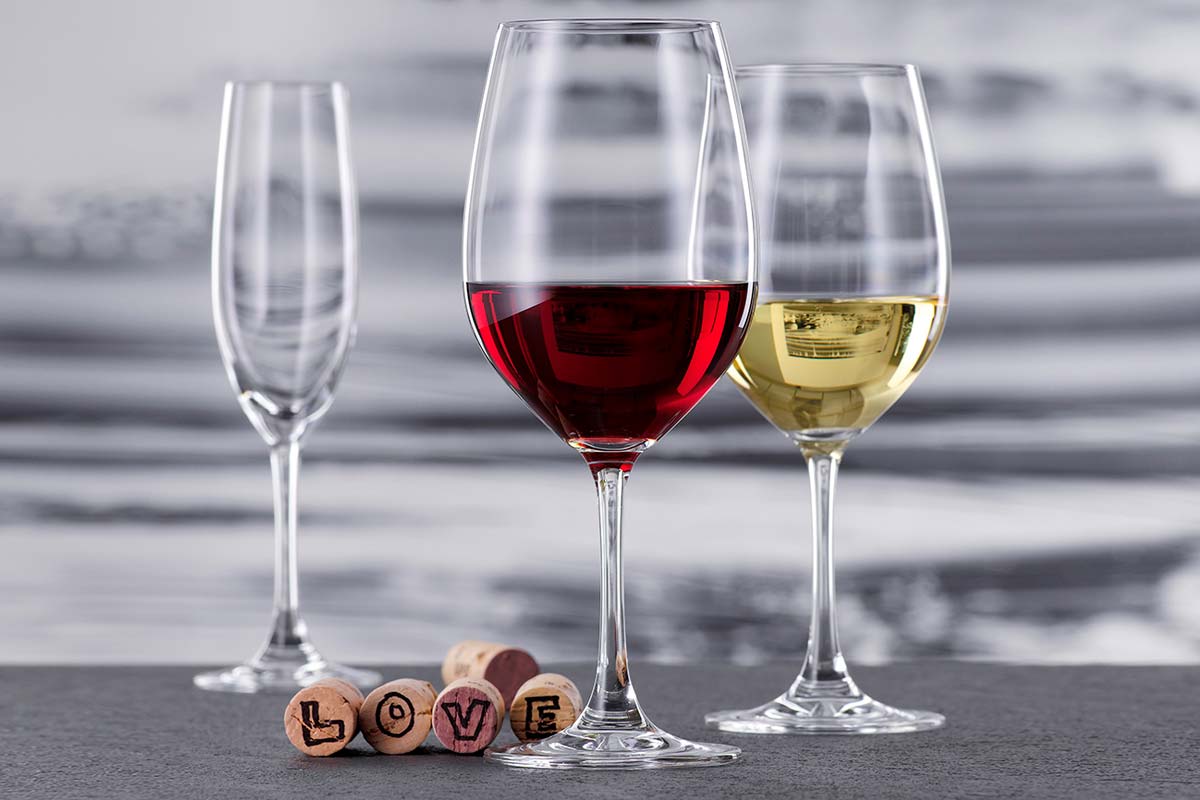 bellissimi bicchieri da vino