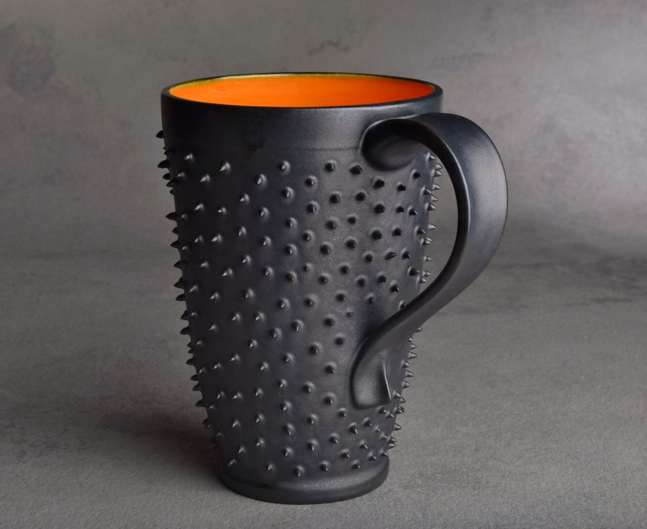 tazza con punte