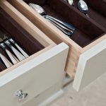 idee per decorare i vassoi delle posate