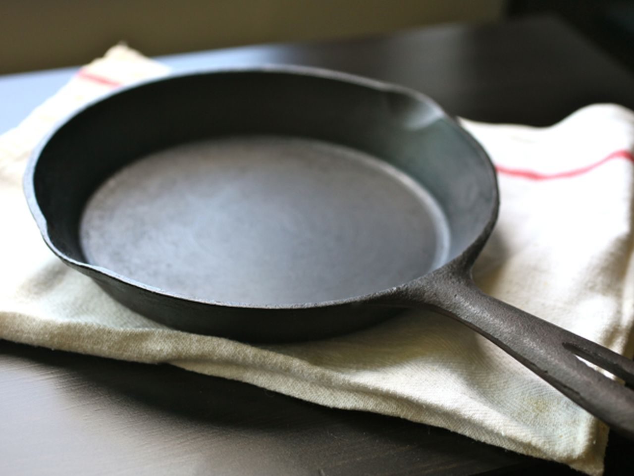 come scegliere una padella in ghisa