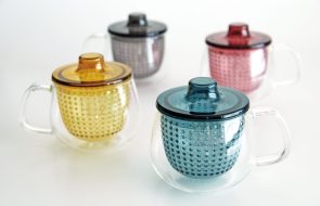 tazze da tè con colino