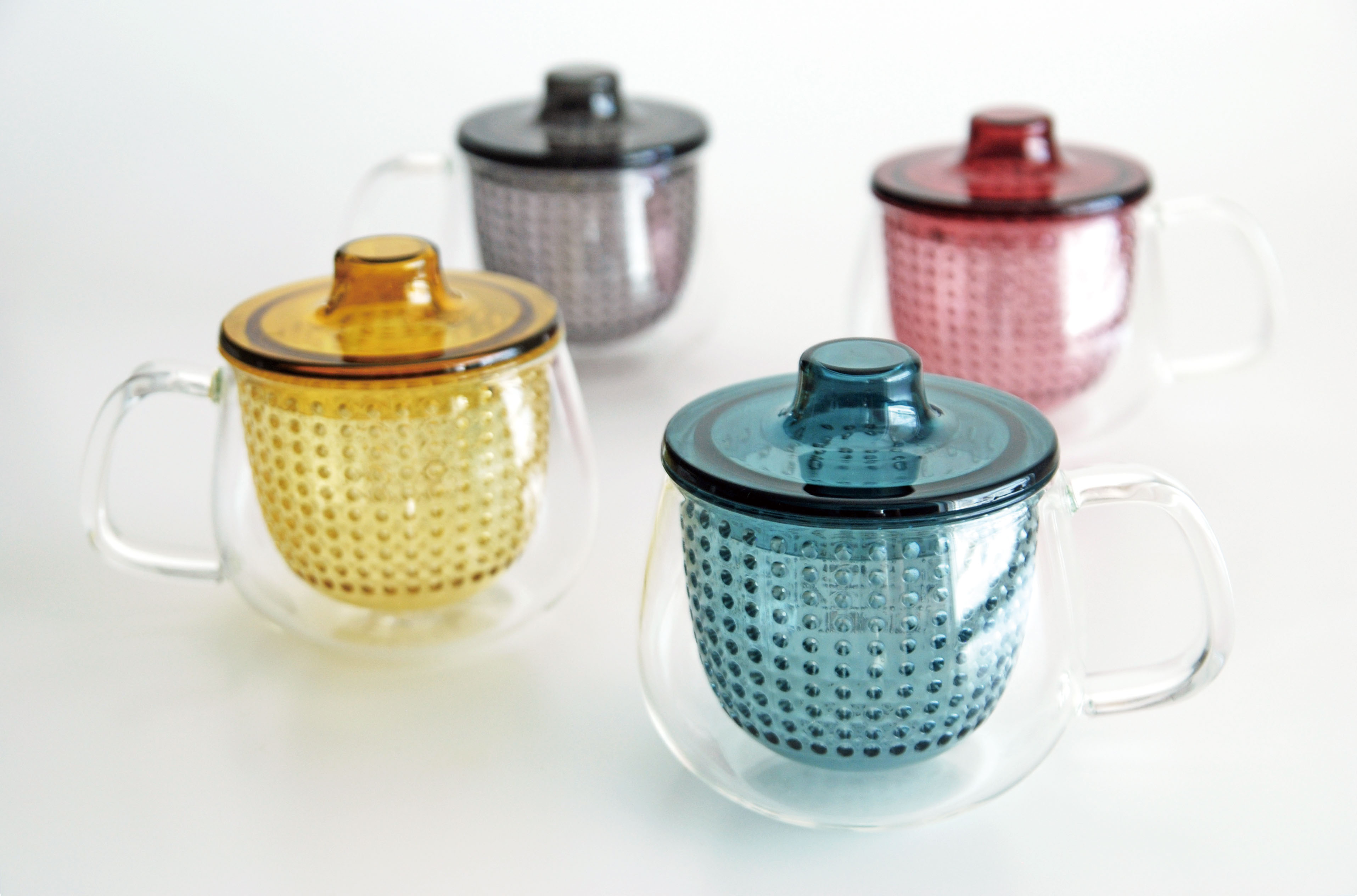 tazze da tè con colino