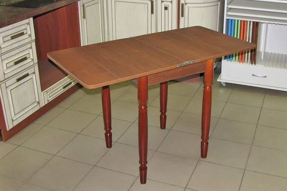 Tavolo da gioco pieghevole